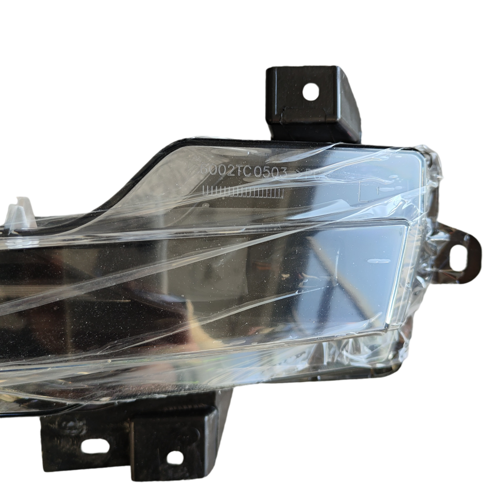For Tesla Model 3/Y Bumper Fog Light Lamp Left Driver Side - 1077391